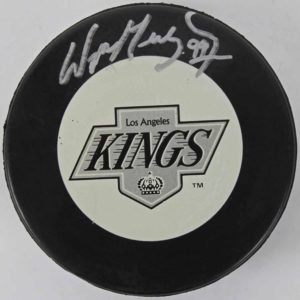 gretzky hockey puck